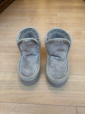 Mou Cozy Eskimo Shearling Slip-Ons in Camel